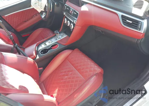 2022 Genesis G70 3.3T Awd Launch Edition z USA, uszkodzony, nr VIN KMTG14TE9NU082323